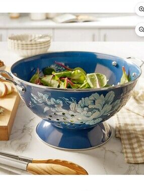 New The Pioneer Woman Delilah Blue Floral Enamel On Steel Colander